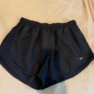 Nike Black Athletic Shorts Lightweight Performance Wear